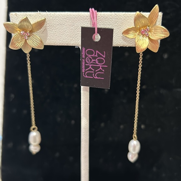 Two Way Flower & Pearl Drop Earrings-Boutique - Picture 1 of 6